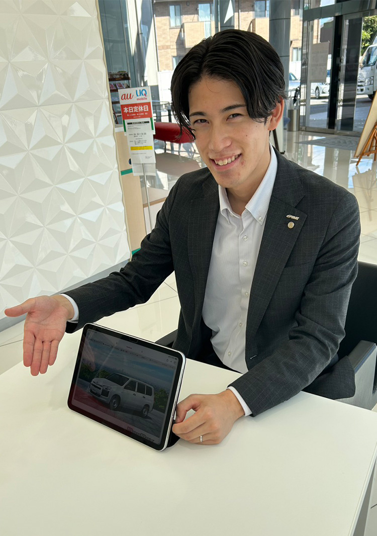 小村崇人